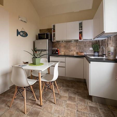 Apartamento Sui Tetti, Caressa De Mae Bordighera Exterior foto