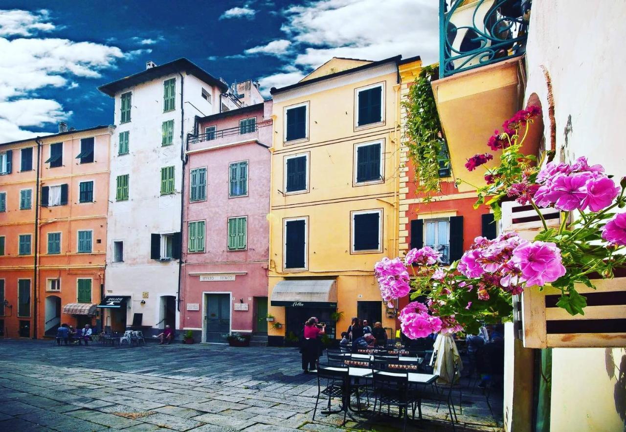 Apartamento Sui Tetti, Caressa De Mae Bordighera Exterior foto