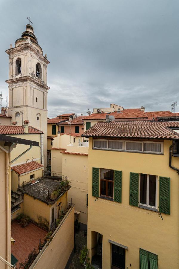 Apartamento Sui Tetti, Caressa De Ma Bordighera Exterior foto